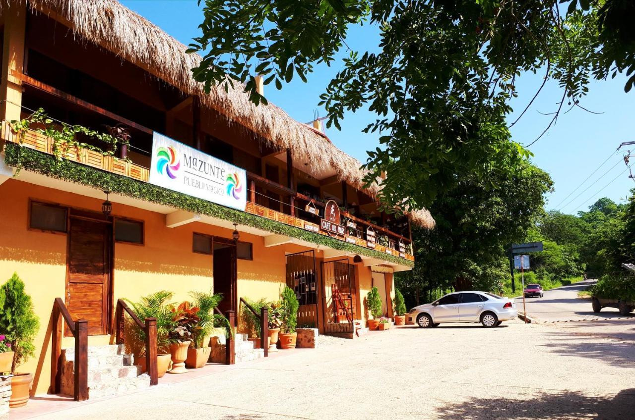 Hotel Casa Del Mar Mazunte Санта-Мария-Тонамека Экстерьер фото