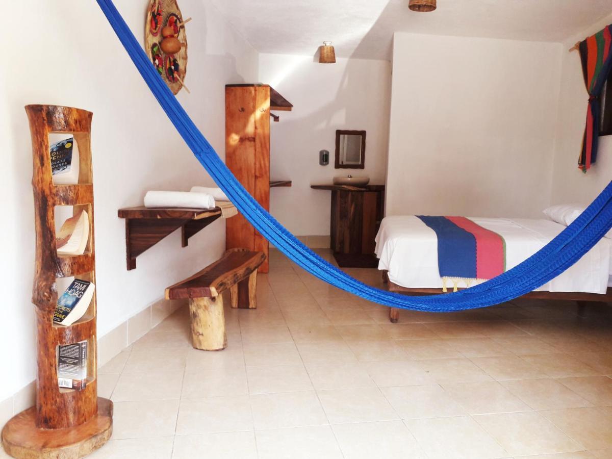 Hotel Casa Del Mar Mazunte Санта-Мария-Тонамека Экстерьер фото